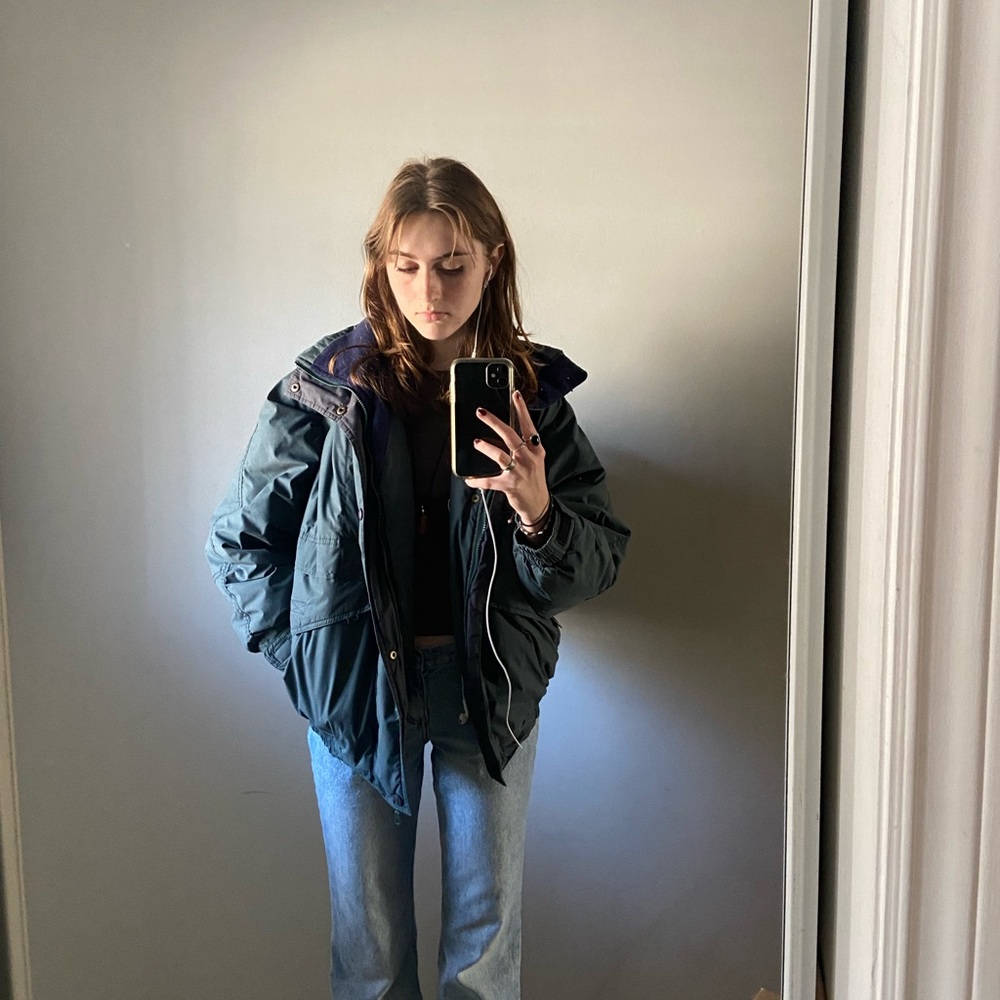 Meet your Posher, Nika